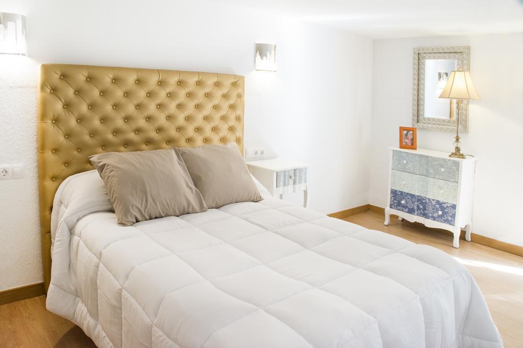 Apartamentos Sevilla Palace ภายนอก รูปภาพ