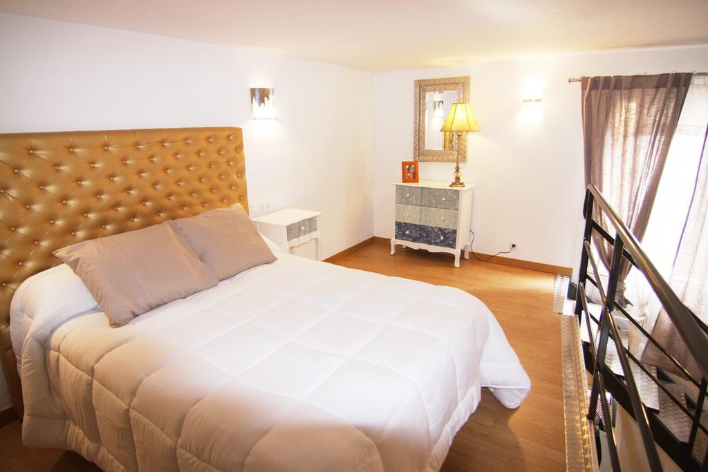Apartamentos Sevilla Palace ภายนอก รูปภาพ