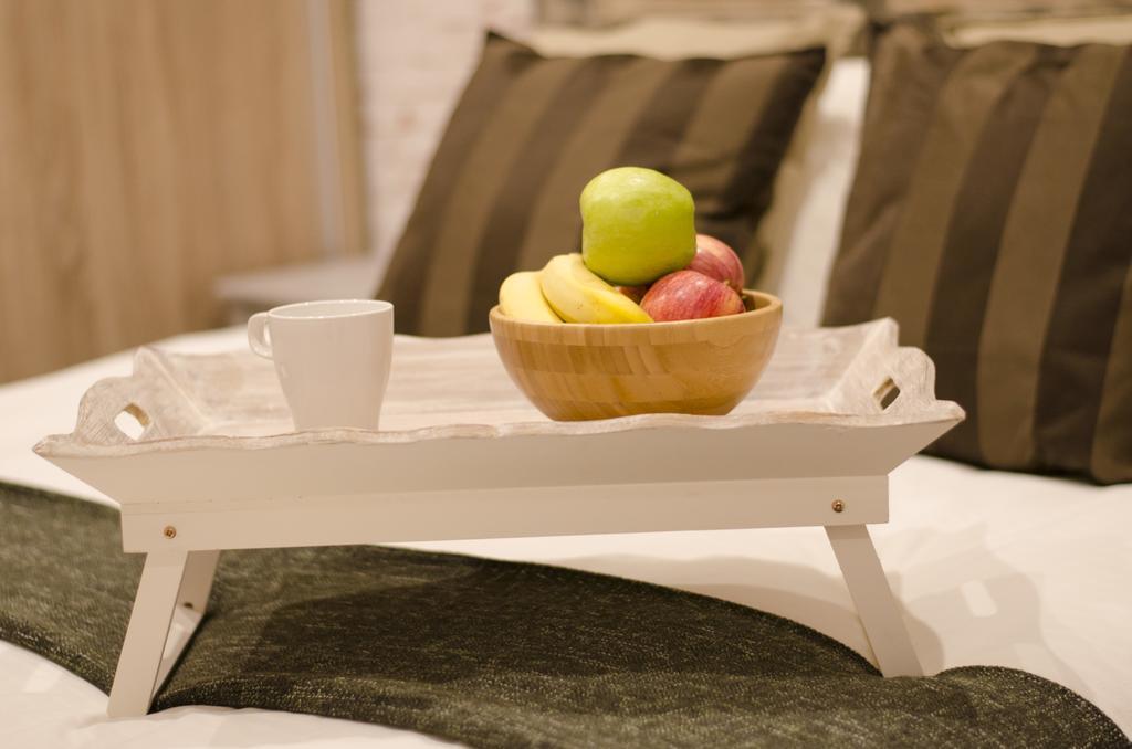 Apartamentos Sevilla Palace ภายนอก รูปภาพ